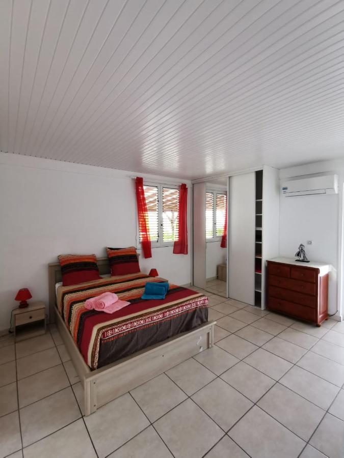 Haut De Villa Chez Ghighi Rivière-Pilote Exterior foto